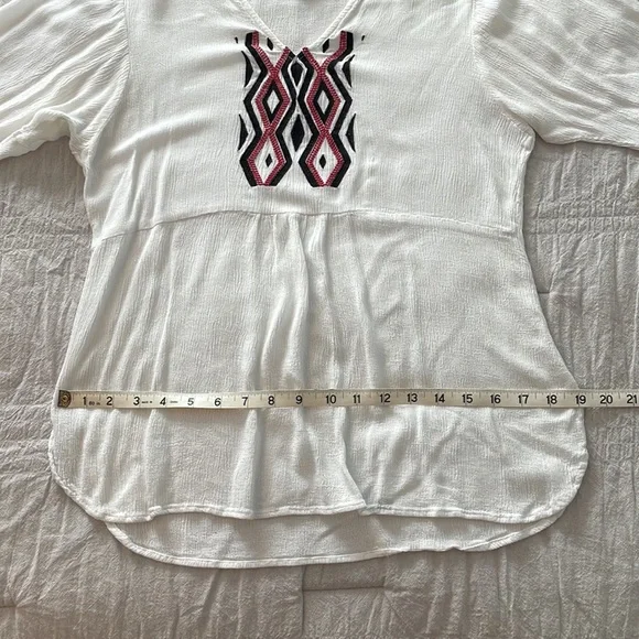 Buttons Boho 3/4 Sleeve Peasant Top - Picture 8 of 10